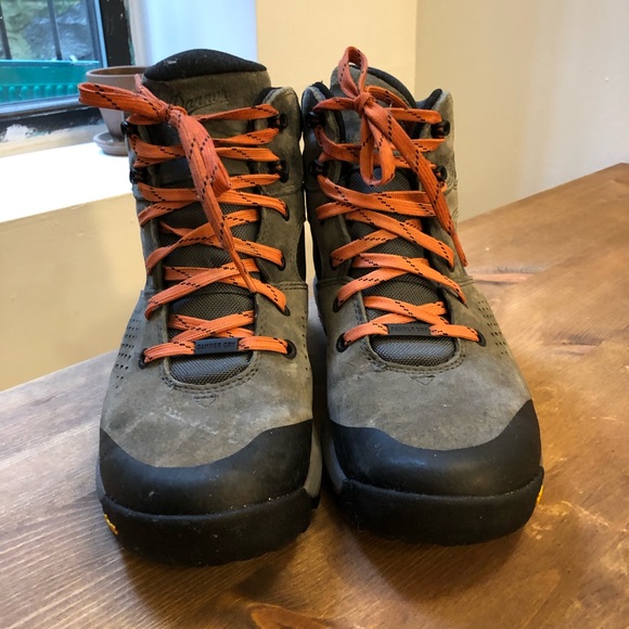 Danner Inquire Mid Hiker Boots - size 9.5 - Womens - Dark Grey / Salmon - Picture 5 of 6